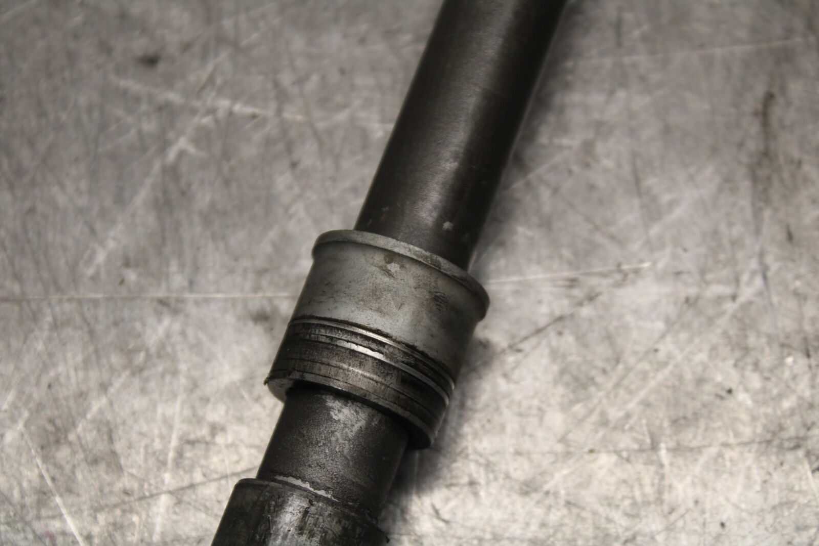 10-13 HONDA SHADOW RS 750 VT750RS FRONT WHEEL RIM AXLE PIVOT BOLT BB718