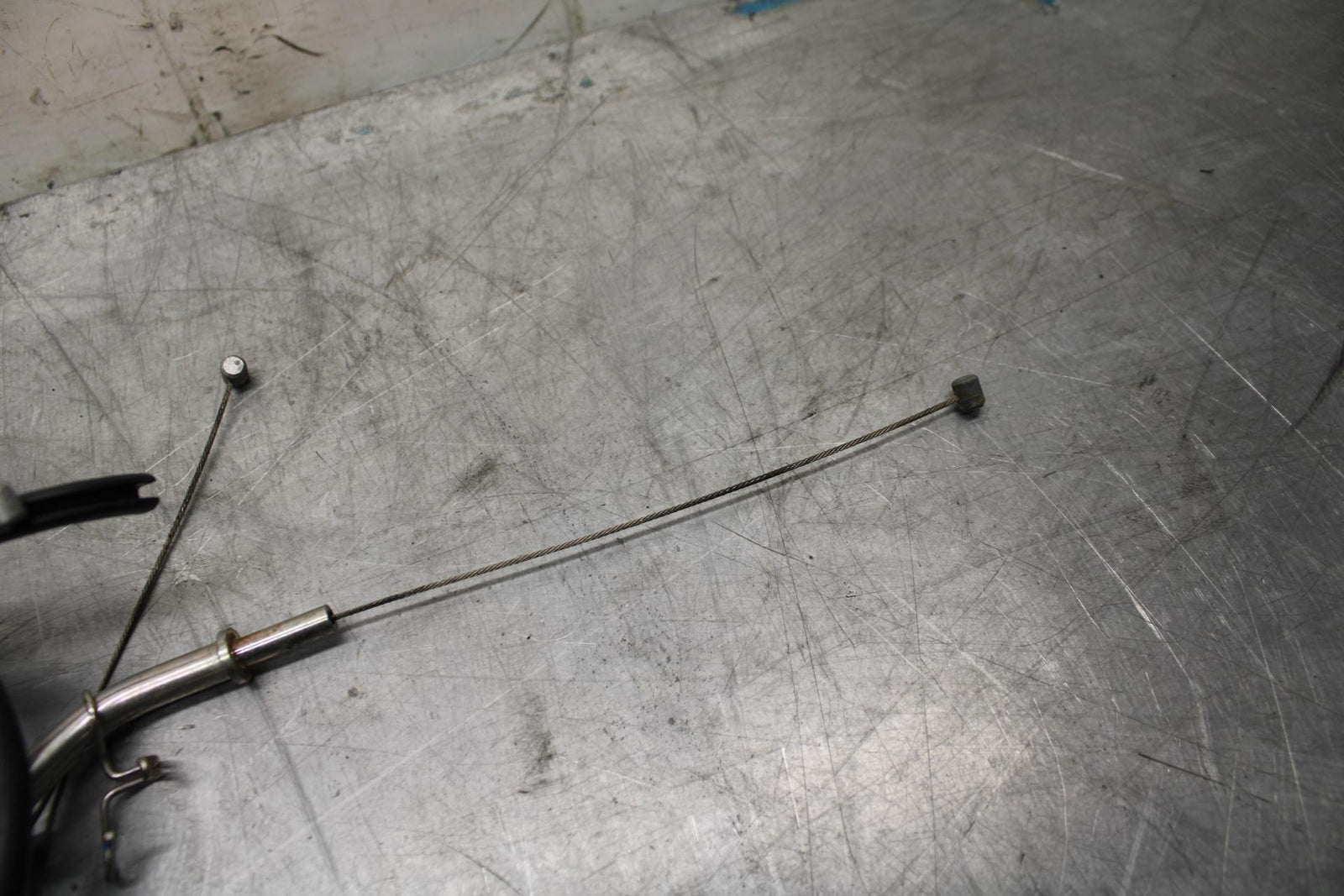 12-17 KAWASAKI NINJA 650 THROTTLE CABLES LINES BB470