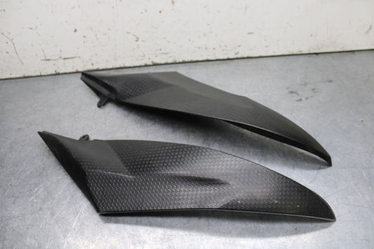 06 YAMAHA YZF R6 AFTERMARKET RIGHT LEFT FUEL TANK PANELS COVERS TRIM SET  BB716