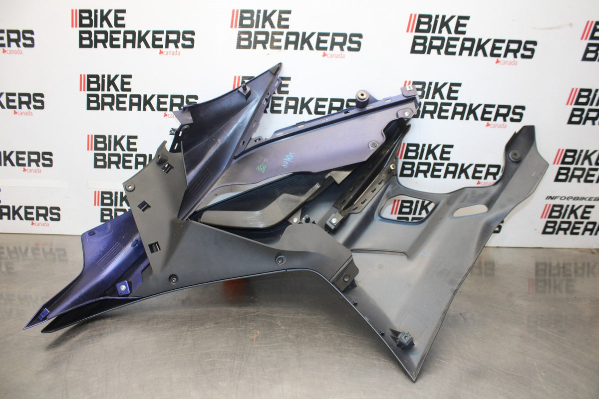 23 YAMAHA YZF R3 RIGHT LOWER MID UPPER SIDE FAIRING COWL BB003