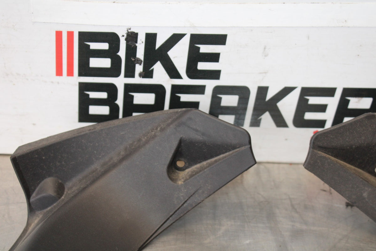 20-23 APRILIA RS660 FRONT UPPER INNER FAIRING COWL PLASTIC SET BB889