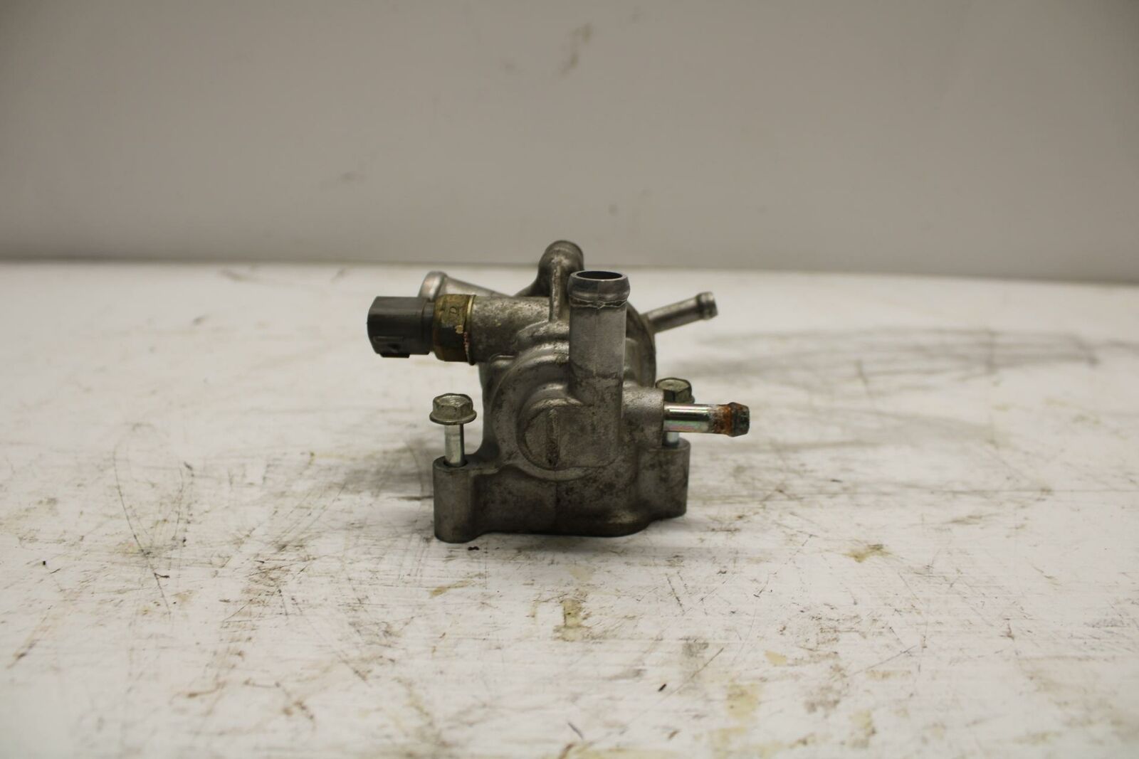 03-04 HONDA CBR600RR THERMOSTAT W HOUSING  19300-MCJ-003 19310-MEE-305  BB253