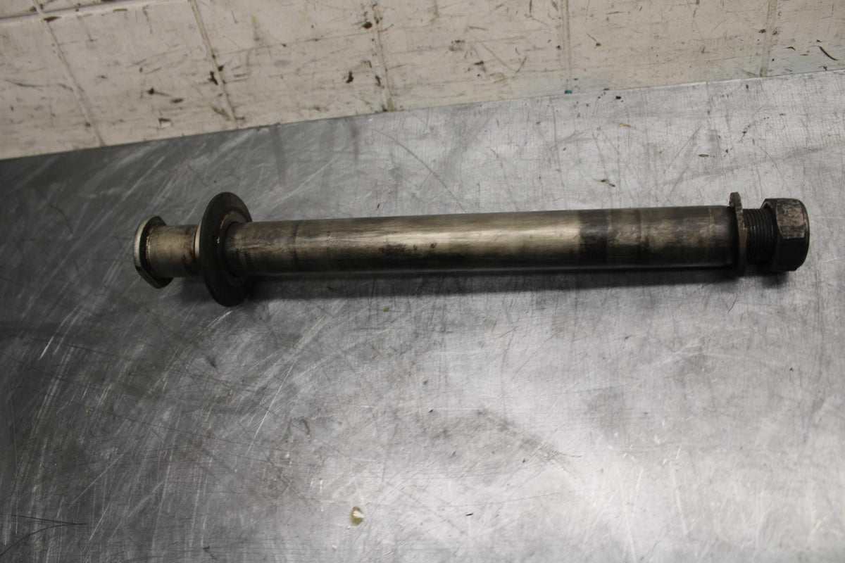 07 YAMAHA YZF R6 REAR AXLE BACK WHEEL RIM PIVOT BOLT AXEL 2C0-25381-10-00 BB495