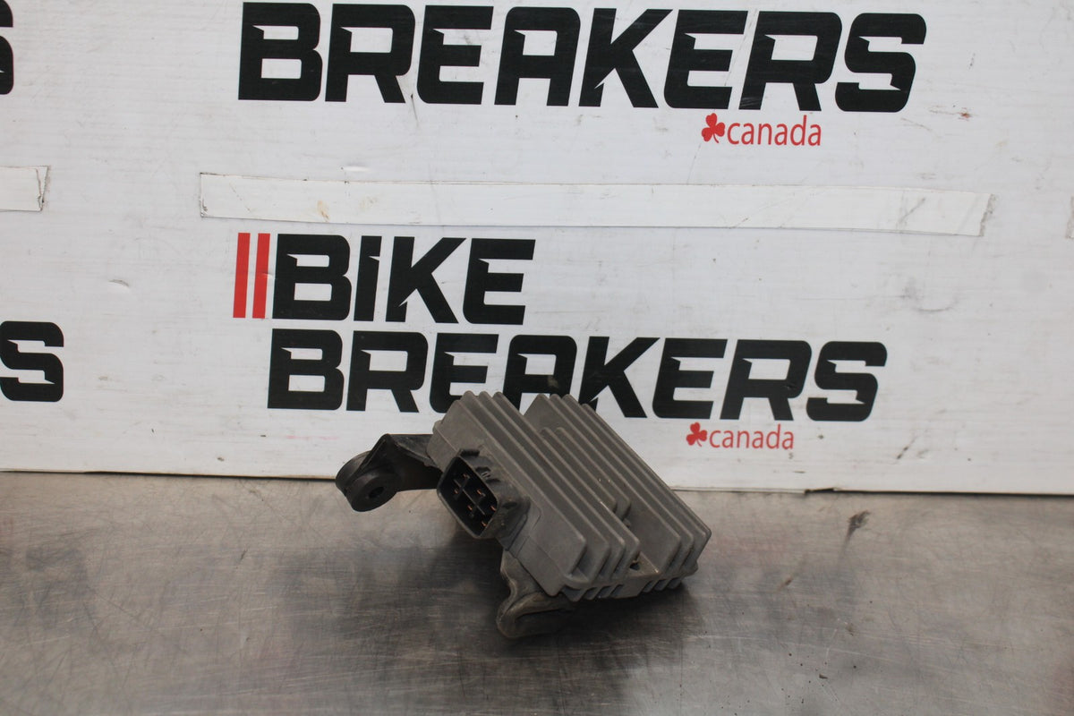 12 KAWASAKI NINJA 650 EX650E RECTIFIER VOLTAGE REGULATOR BB926