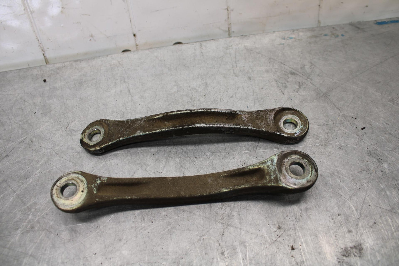 06-07 KAWASAKI NINJA ZX14R REAR DOGBONE SHOCK LINKAGE LINK BB433