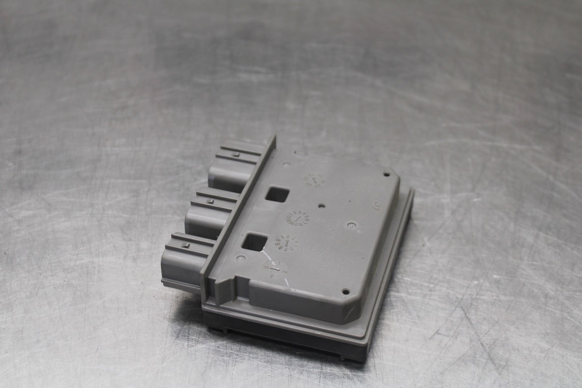 24-25 KAWASAKI NINJA ZX6R RELAY ASSEMBLY BOX BB939