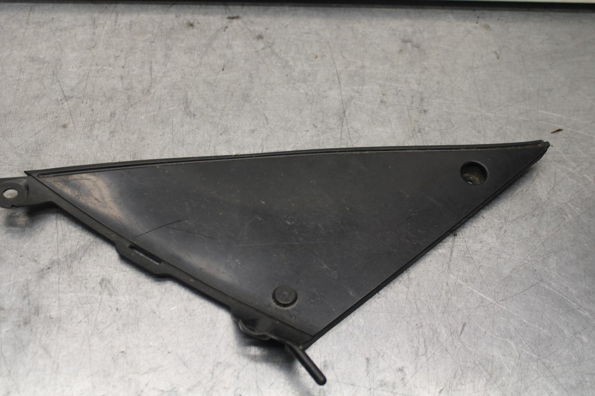 18 SUZUKI GSXR750 RIGHT LEFT INNER FAIRINGS COWLS PANELS TRIMS BB80