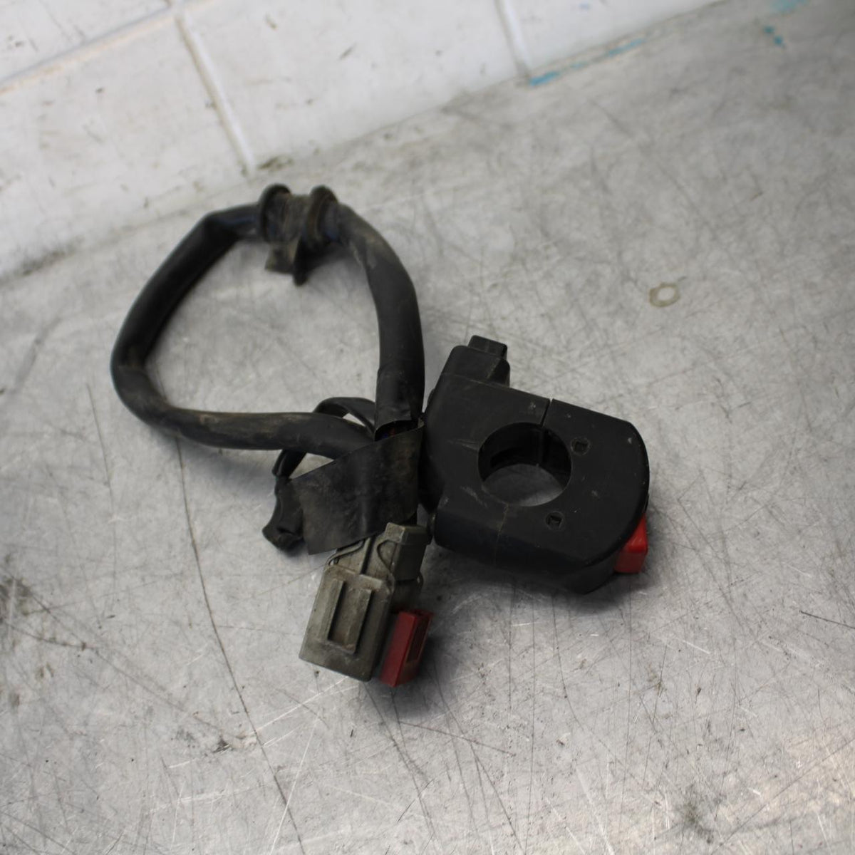 2011 Honda CBR600RR RIGHT CLIP ON HANDLE KILL OFF START SWITCH SWITCHES BB520
