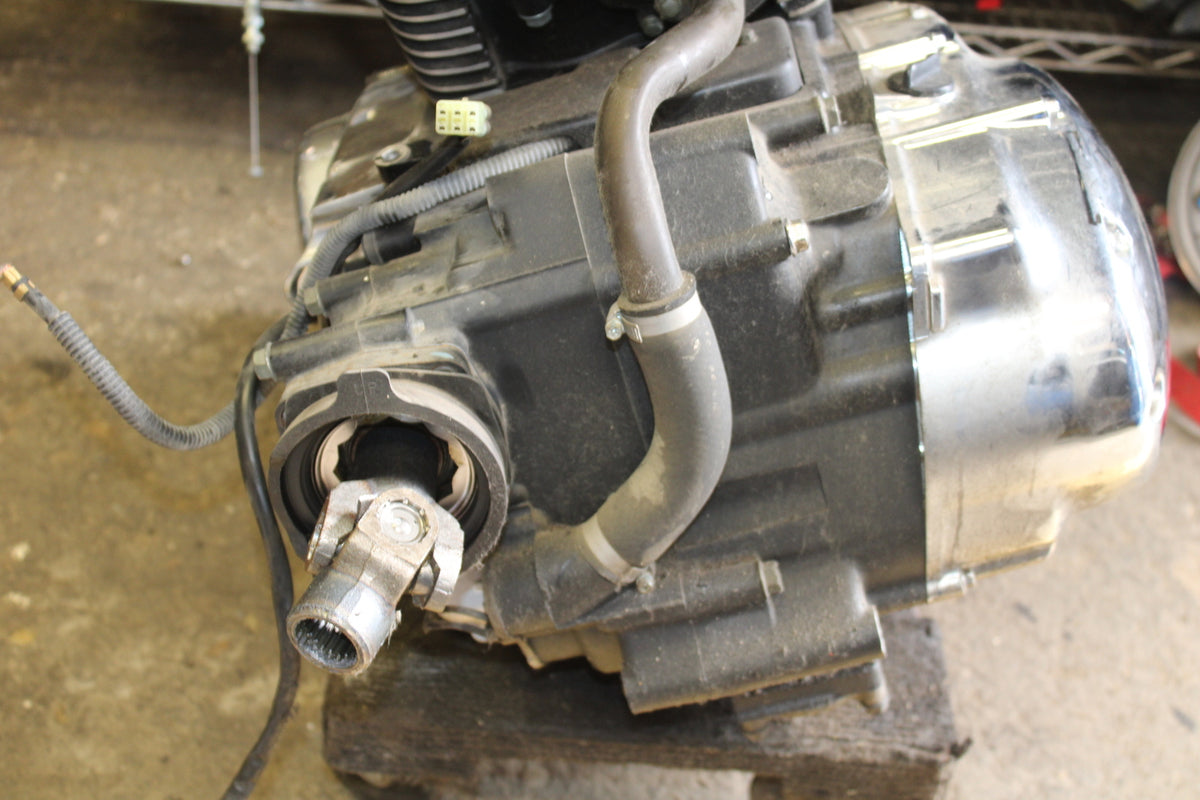 04 SUZUKI INTRUDER 800 ENGINE MOTOR BB758