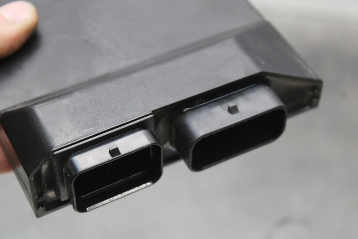 16 YAMAHA XSR900 ECU COMPUTER CONTROLLER UNIT BLACK BOX ECM CDI  BB786