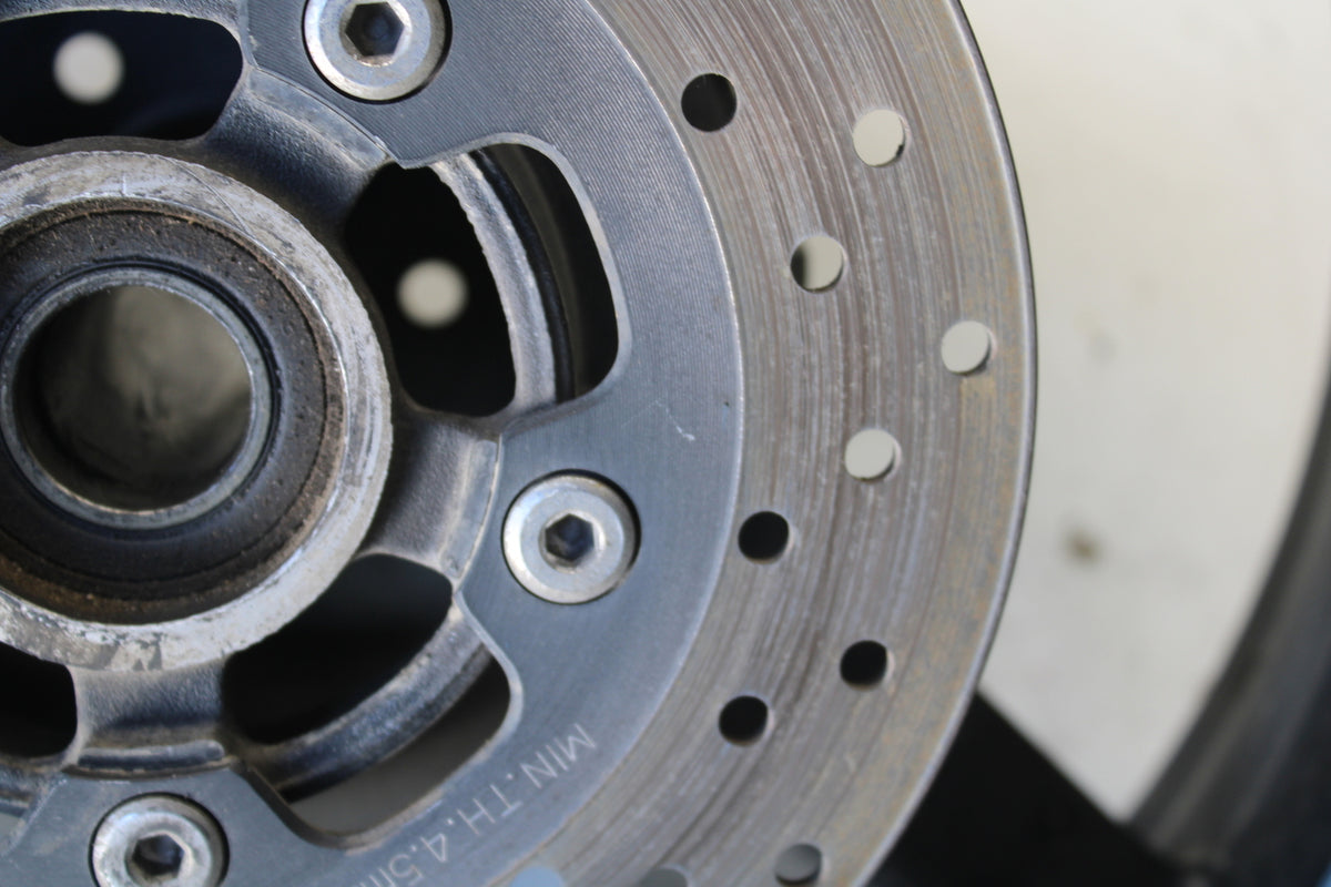 97-02 SUZUKI GSXR750 REAR WHEEL BACK RIM BB402
