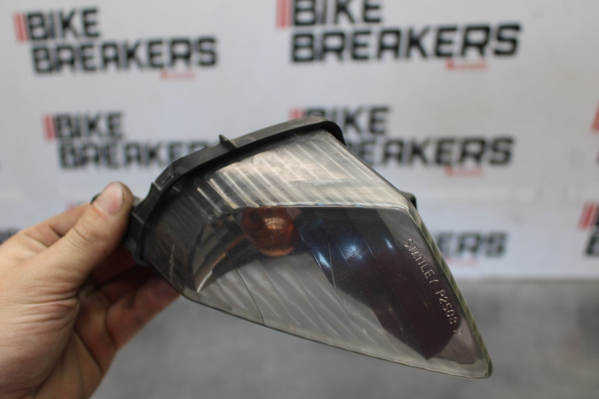 06-07 HONDA INTERCEPTOR 800 VFR800 FRONT LEFT RIGHT TURN SIGNALS LIGHT BB917