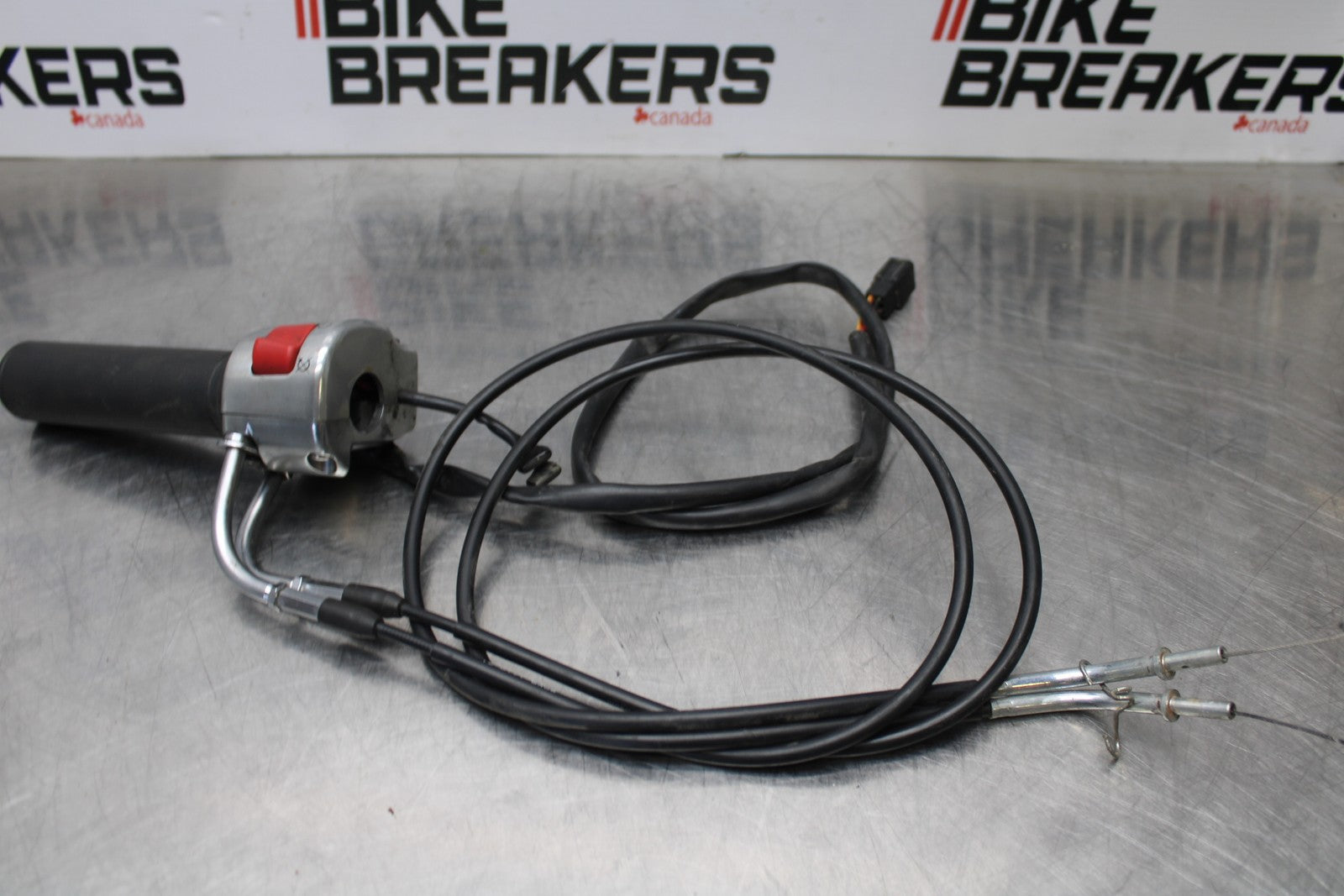 08 KAWASAKI VULCAN 900 RIGHT CLIP ON HANDLE KILL OFF START SWITCH SWITCHES BB184