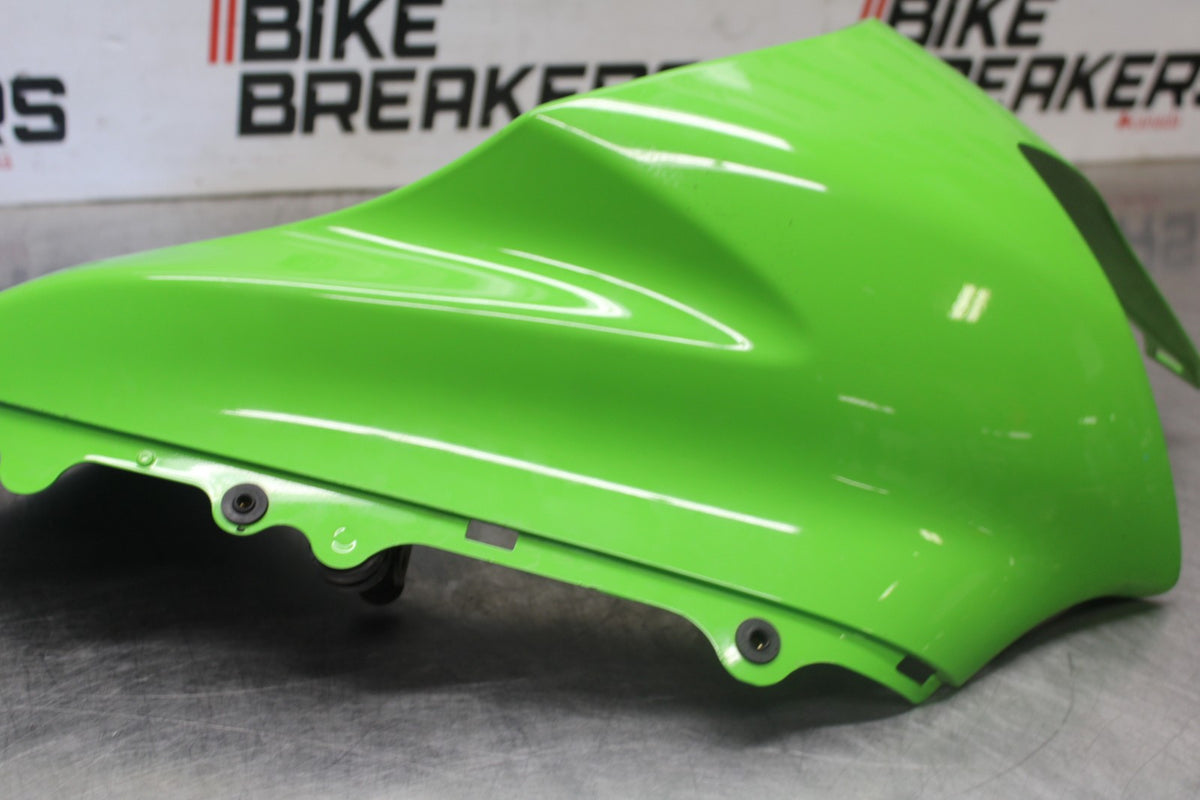 04-05 KAWASAKI NINJA ZX10R RIGHT FRONT UPPER MID SIDE FAIRING COWL PLASTIC BB931