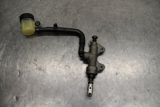 09-14 YAMAHA YZF R1 REAR BACK BRAKE MASTER CYLINDER W RESERVOIR BB119