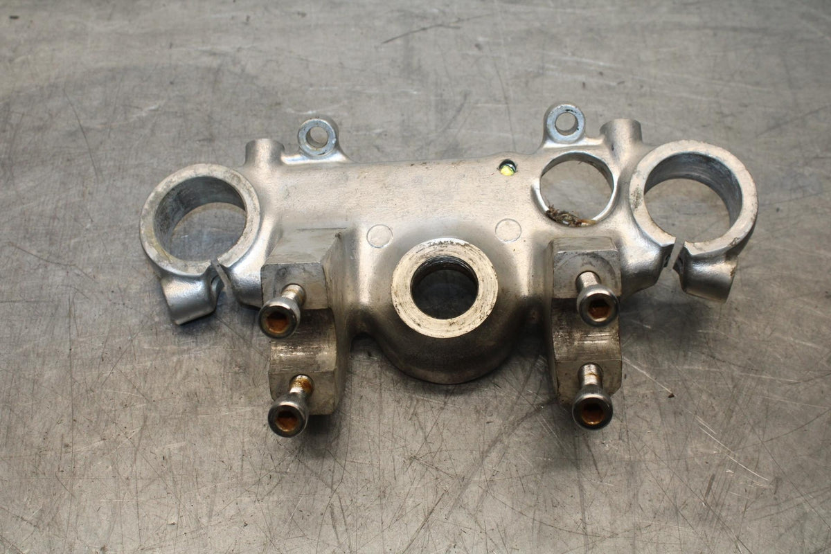 1983 Honda V45 Magna VF750C FORKS UPPER TRIPLE TREE CLAMP BB91