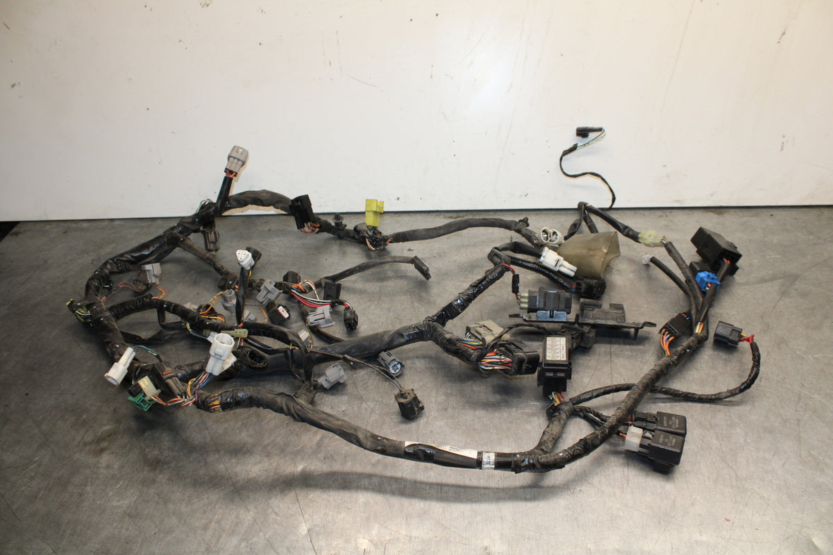 08-10 SUZUKI GSXR 600 MAIN ENGINE WIRING HARNESS MOTOR WIRE LOOM BB753