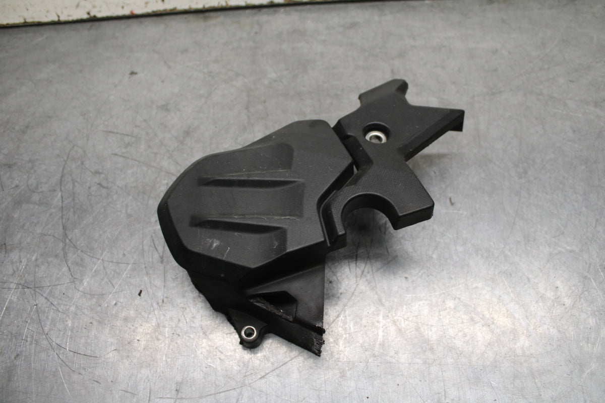 19-22 KAWASAKI Z400 ENGINE SPROCKET COVER BB738