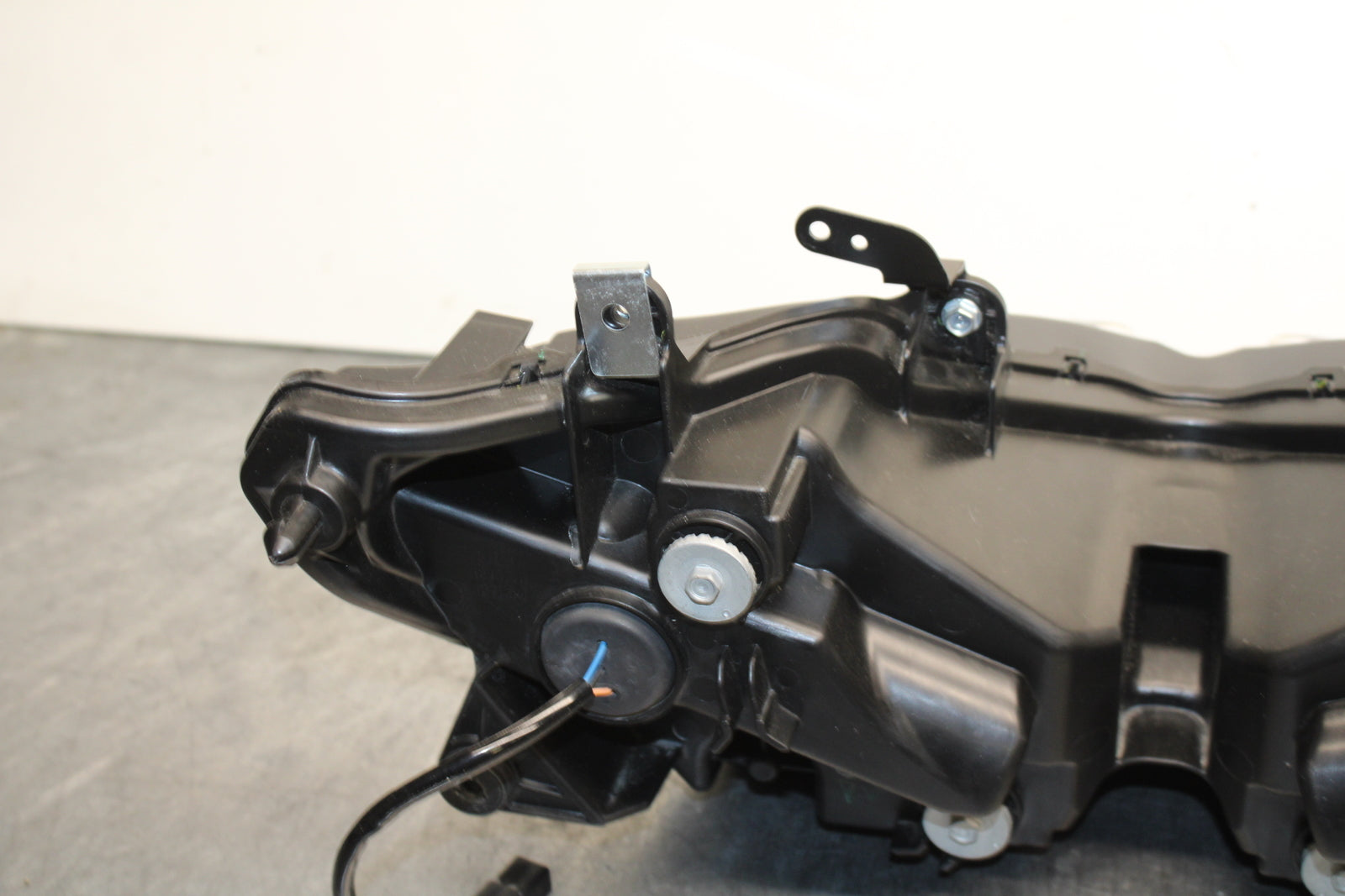 19-23 KAWASAKI NINJA ZX6R FRONT HEADLIGHT HEAD LIGHT LAMP BB749