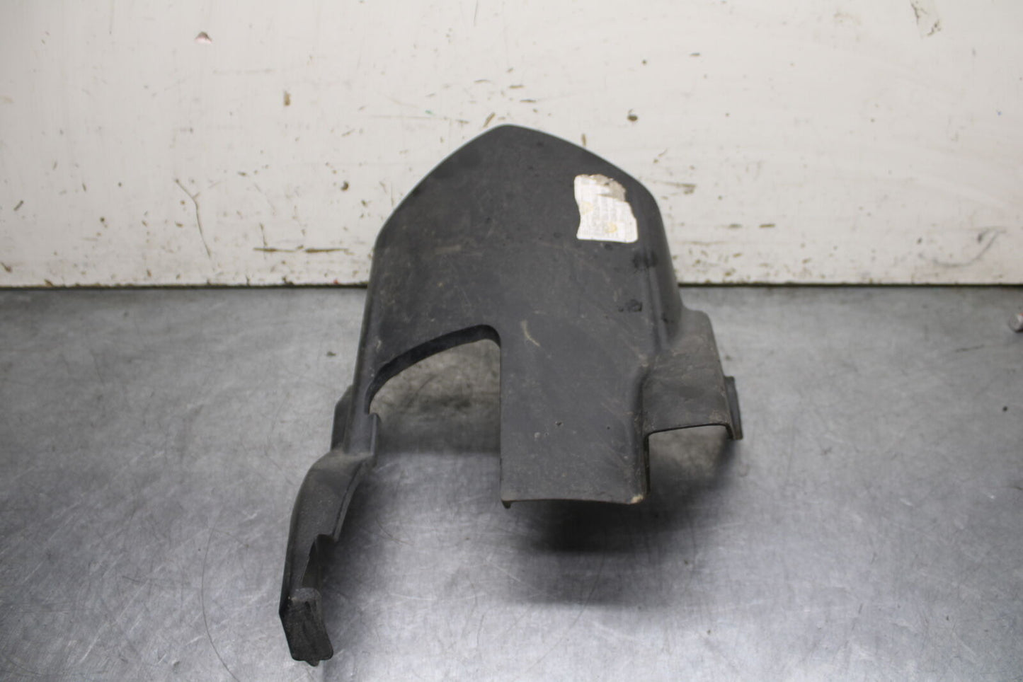 12-13 KAWASAKI Z1000 REAR BACK WHEEL TIRE HUGGER FENDER BB743