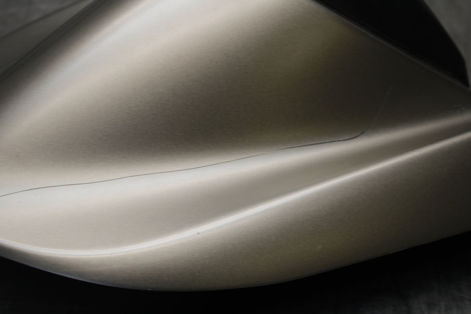 04-05 KAWASAKI NINJA ZX10R OEM REAR BACK SEAT SOLO COWL FAIRING COVER BB163