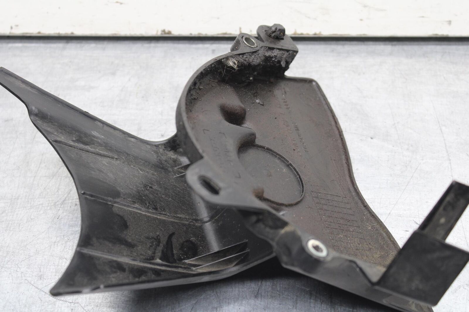 2014 Honda CB500F ABS ENGINE SPROCKET COVER BB102