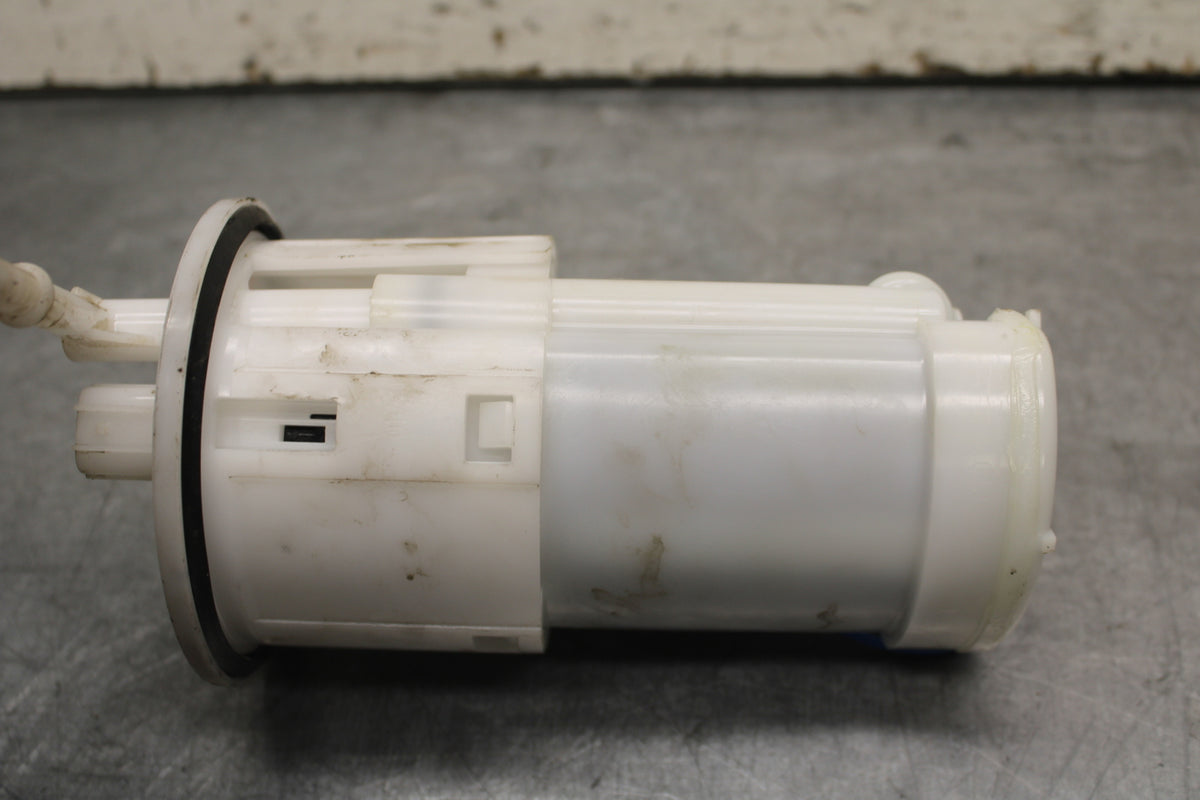 09-14 YAMAHA YZF R1 FUEL PUMP GAS PETROL SENDER UNIT 14B-13907-20-00 BB696
