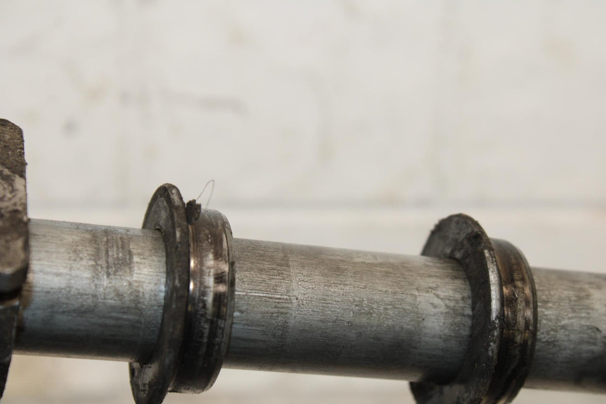 2007 Honda CBR600RR REAR AXLE BACK WHEEL RIM PIVOT BOLT AXEL 42301-MEE-D00 BB596