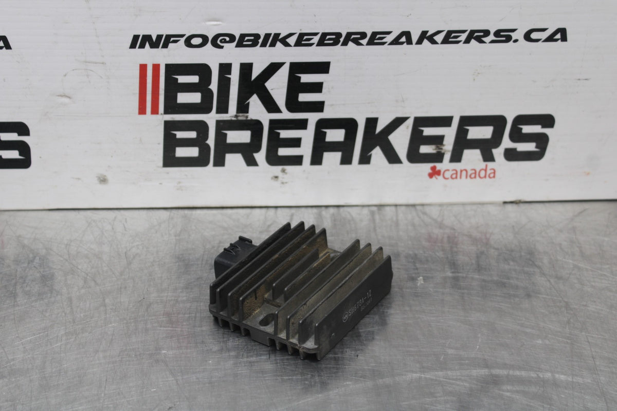 06 KAWASAKI VULCAN 900 RECTIFIER VOLTAGE REGULATOR BB799