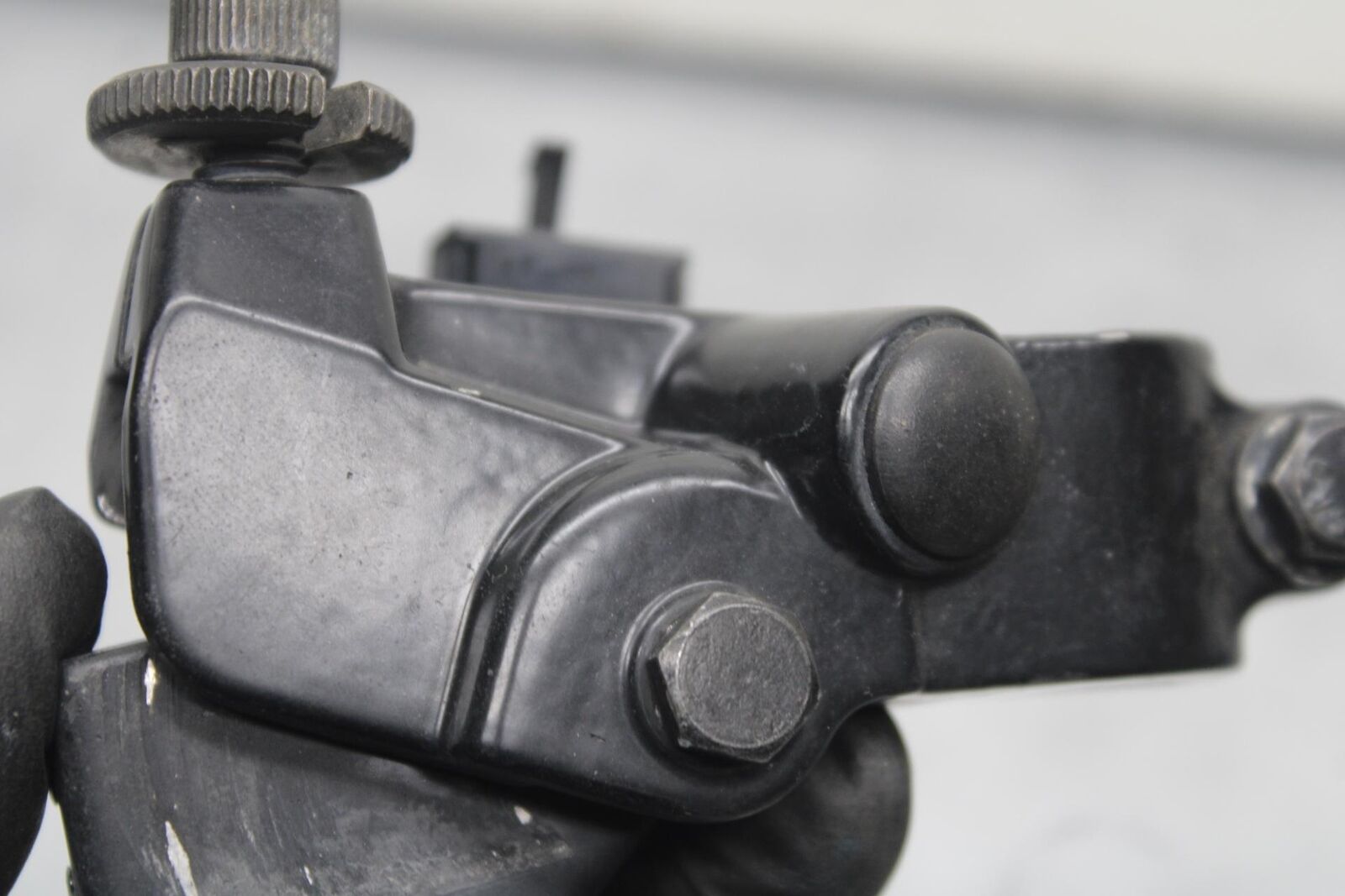 2009 Kawasaki Ninja 250R EX250J CLUTCH PERCH MOUNT WITH LEVER  BB87