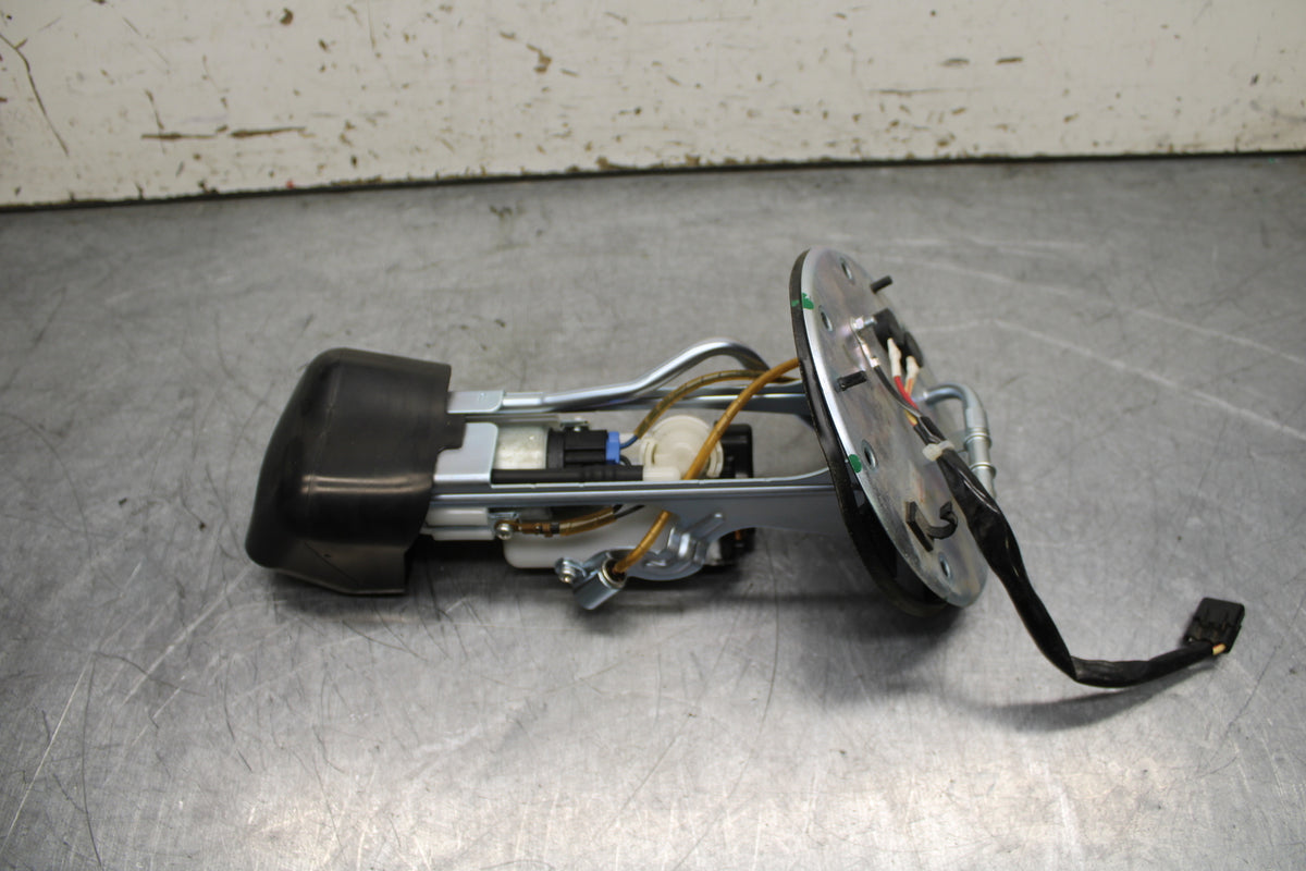 14 HONDA CTX1300A FUEL GAS PUMP BB732