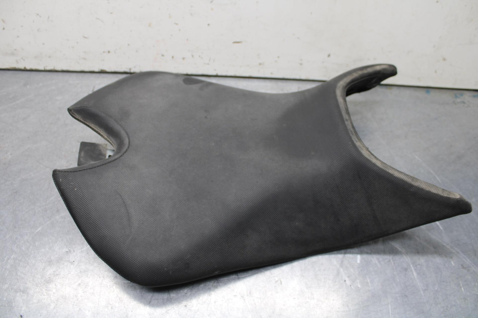 20-23 APRILIA RS660 FRONT DRIVERS SEAT PAD SADDLE PILLION BB643