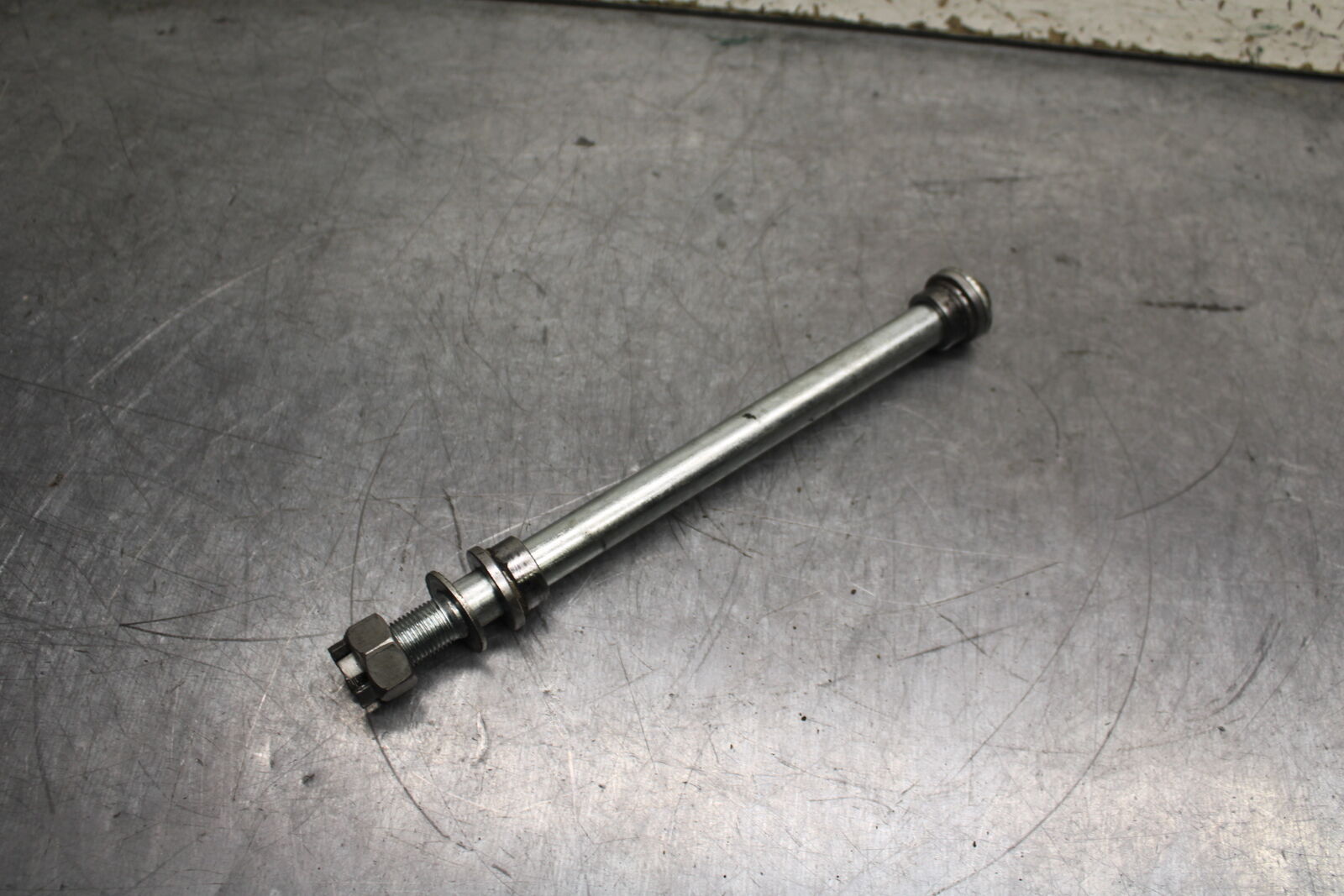 18-23 KAWASAKI NINJA 400 EX400 ABS FRONT WHEEL RIM AXLE PIVOT BOLT BB747