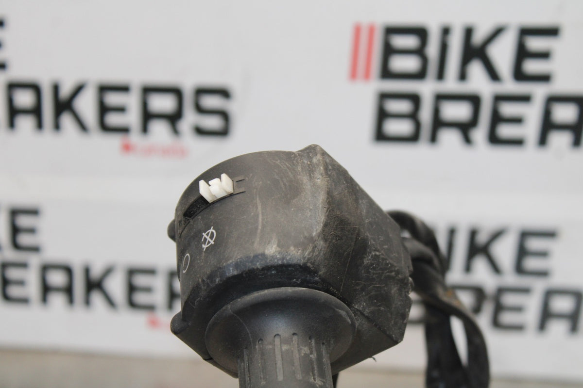 23-26 KAWASAKI NINJA ZX4RR RIGHT CLIP ON HANDLE KILL OFF START SWITCHES BB898