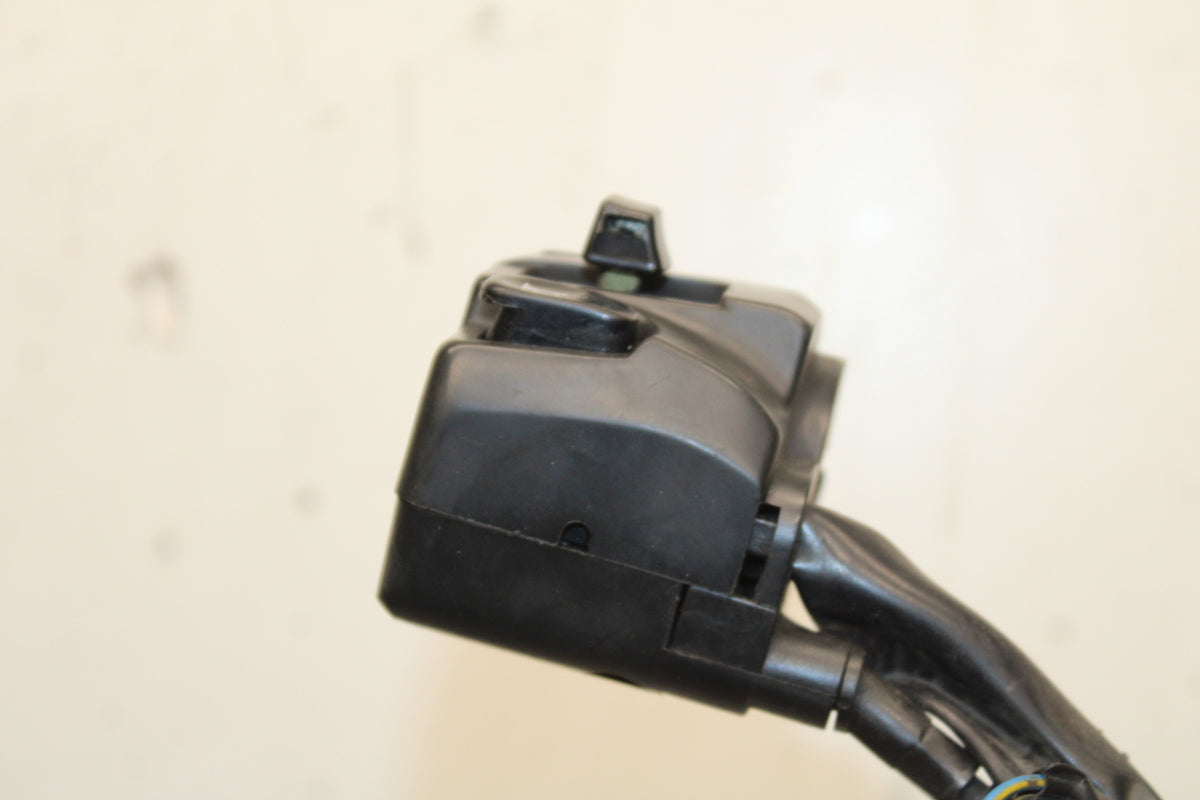 00-01 YAMAHA YZF R1 LEFT CLIP ON HANDLE HORN SIGNALS SWITCH SWITCHES BB755