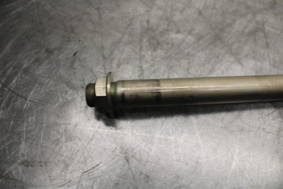 11-21 SUZUKI GSXR750 FRONT WHEEL RIM AXLE PIVOT BOLT BB492