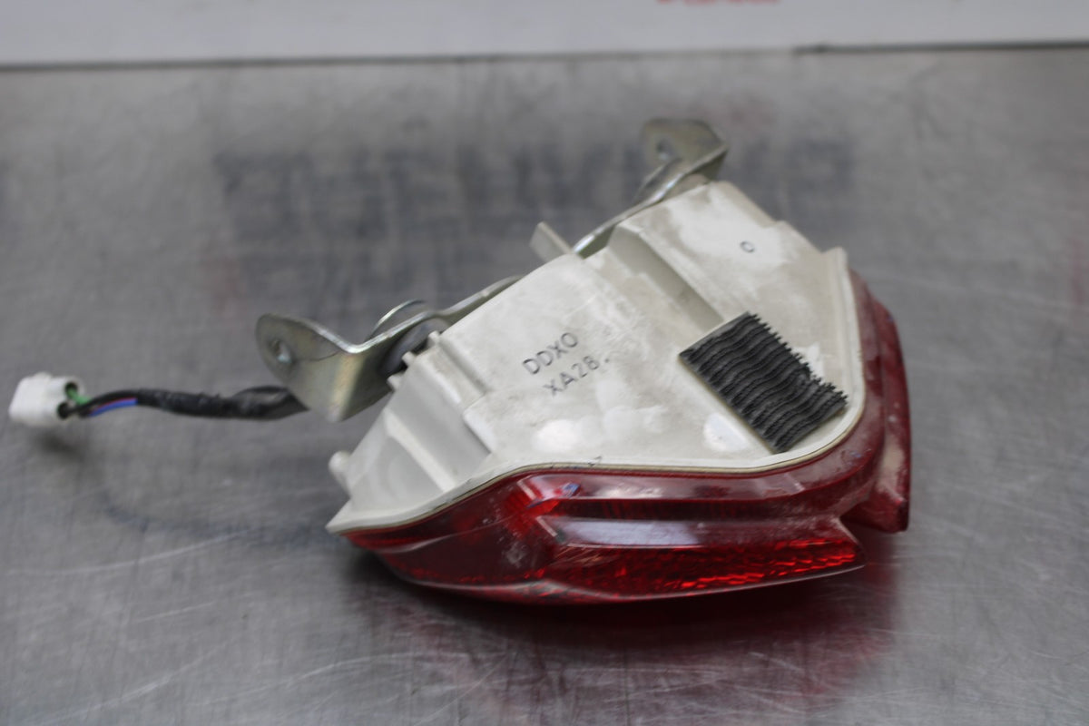 08-10 SUZUKI GSXR 600 REAR TAIL TAILLIGHT BACK BRAKE LIGHT BB765