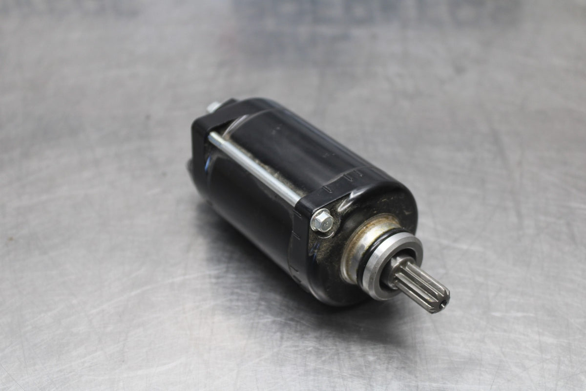 25 KAWASAKI Z900 ENGINE STARTING STARTER MOTOR -DC 12V BB928
