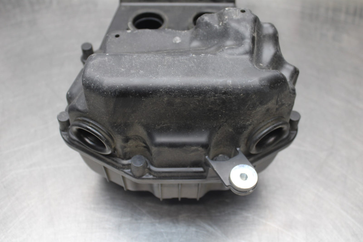 18-26 KAWASAKI Z400 AIRBOX AIR INTAKE FILTER BOX BB852