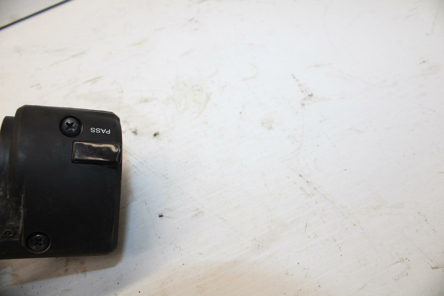 17-20 KAWASAKI NINJA 650 EX650 ABS LEFT CLIP ON HANDLE HORN SIGNALS SWITCH BB277