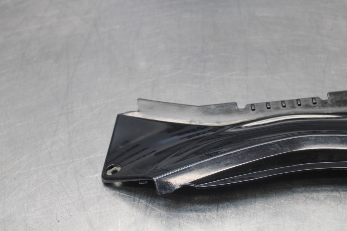 23 YAMAHA YZF R3 CENTER REAR BACK TAIL FAIRING COVER TRIM COWL BB003