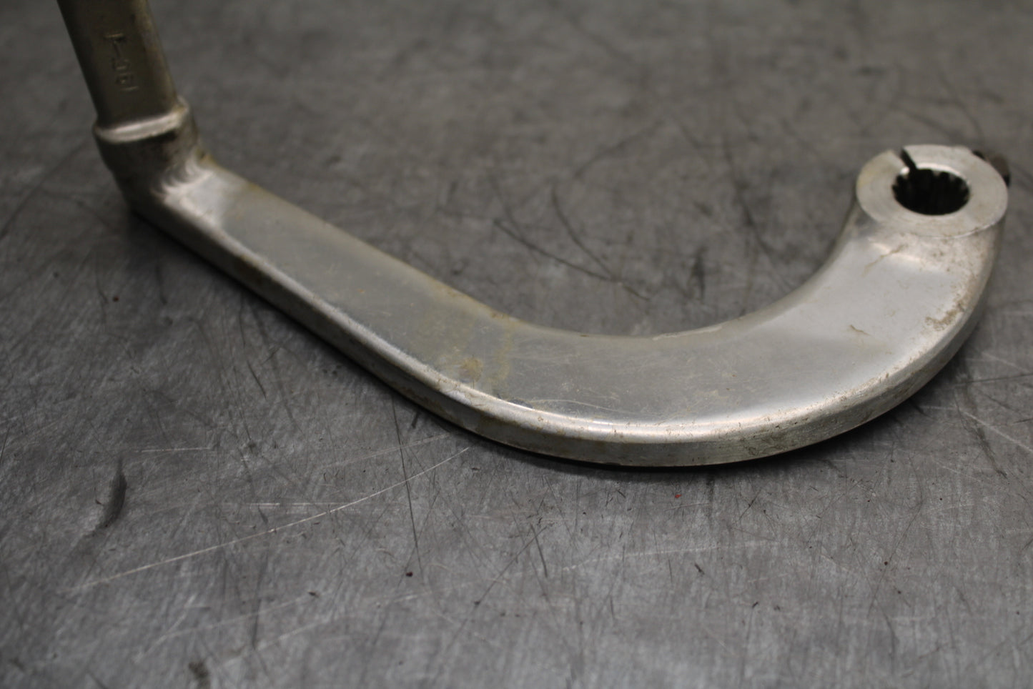 88-93 SUZUKI GSXR600 RIGHT REARSET BRAKE FOOT PEDAL BB107