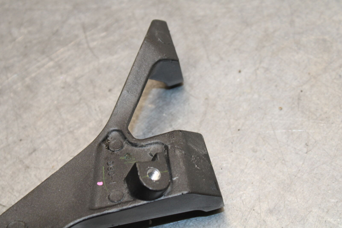 18-23 KAWASAKI NINJA 400 REAR BACK PASSENGER PEG SET PAIR  BB660