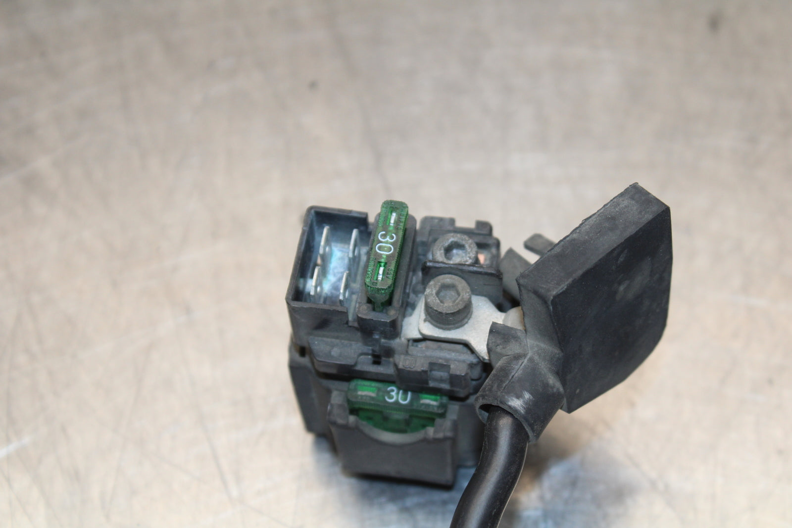 04-05 KAWASAKI NINJA ZX10R ENGINE STARTER RELAY STARTING MOTOR SWITCH BB163