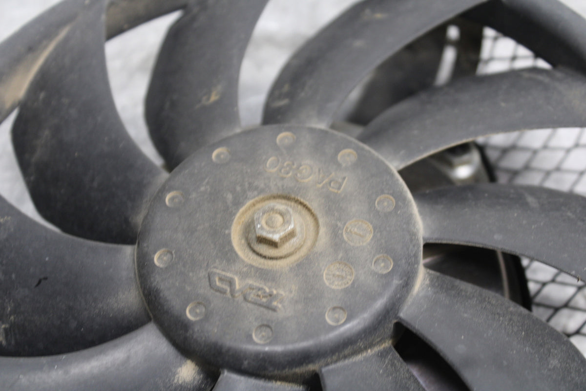 08-10 SUZUKI GSXR 600 ENGINE RADIATOR COOLING FAN  BB721