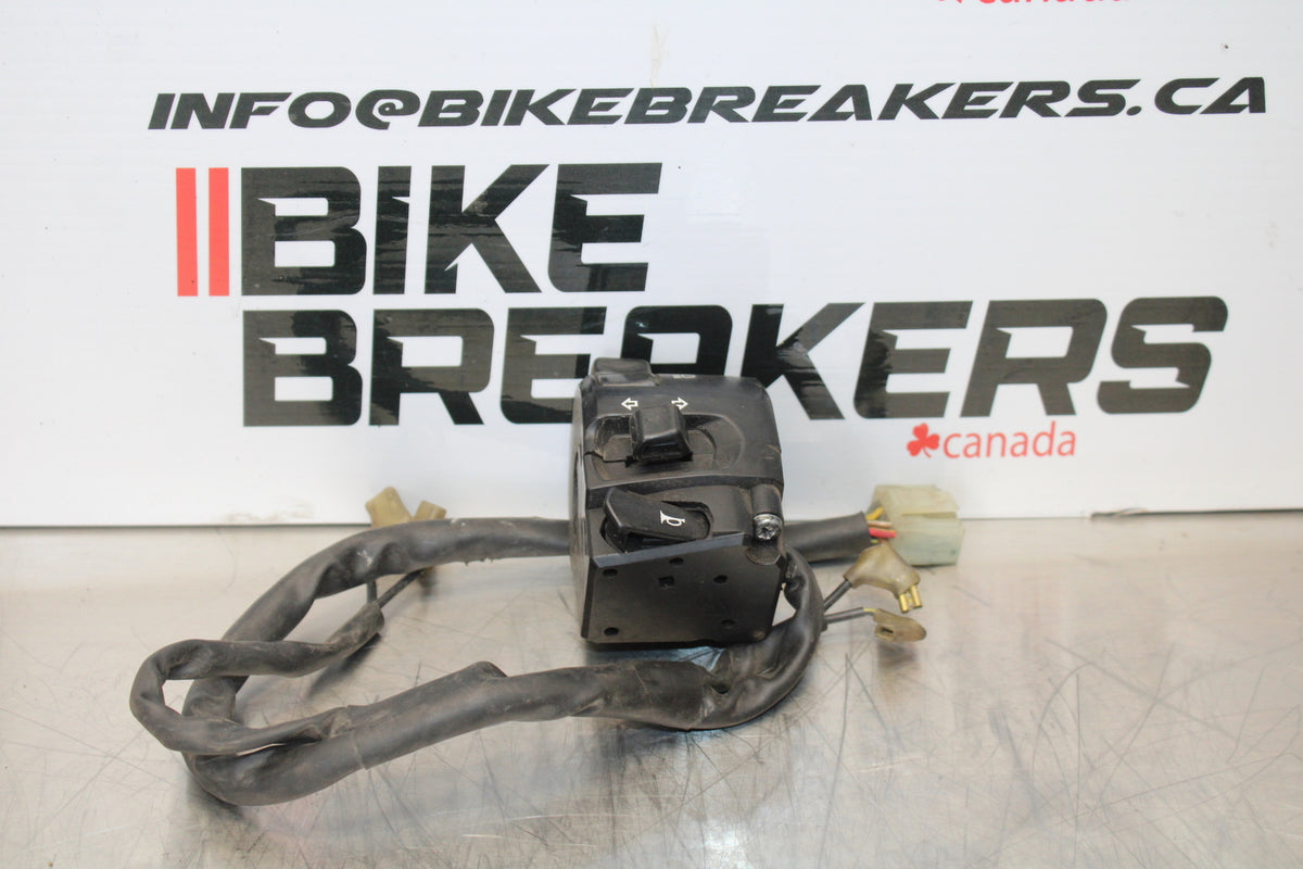 07-08 YAMAHA YZF R1 LEFT CLIP ON HANDLE HORN SIGNALS SWITCH SWITCHES BB160