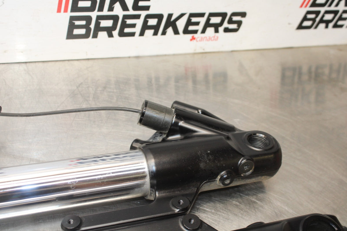 22 HARLEY-DAVIDSON PAN AMERICA 1250 FRONT FORKS SHOCK SUSPENSION SET PAIR BB910