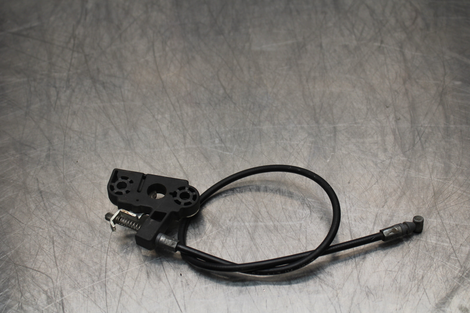 08 MOTO GUZZI BREVA 750 REAR PASSENGER SEAT LATCH LOCK ASSEMBLY BB154