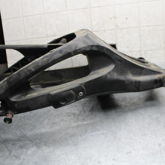 2003 Yamaha YZF R6 REAR SWINGARM BACK SUSPENSION SWING ARM 5SL-22110-01-00 BB539