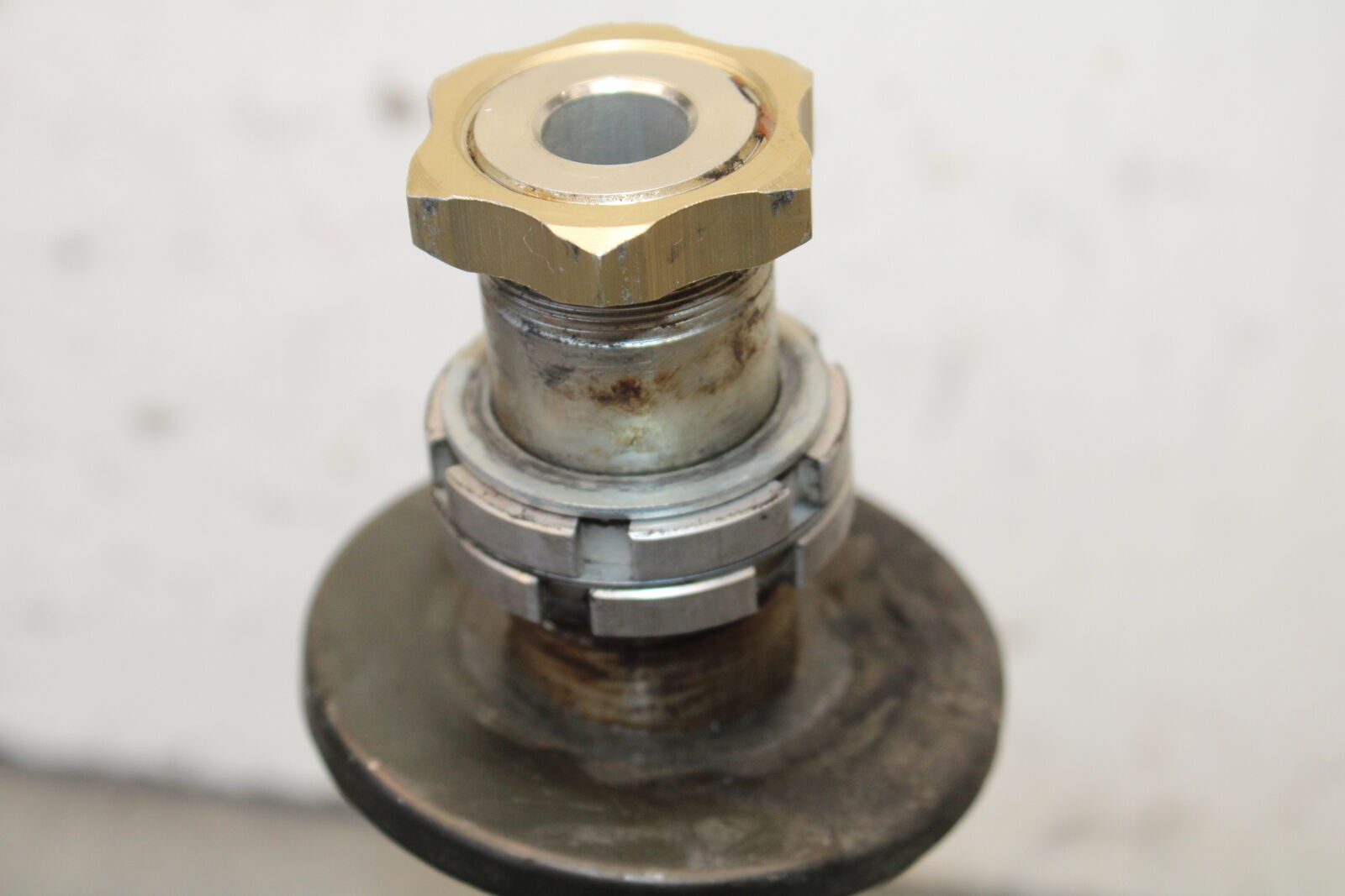 05-06 SUZUKI GSXR1000 FRONT FORKS CLAMP LOWER TRIPLE TREE STEM BB663